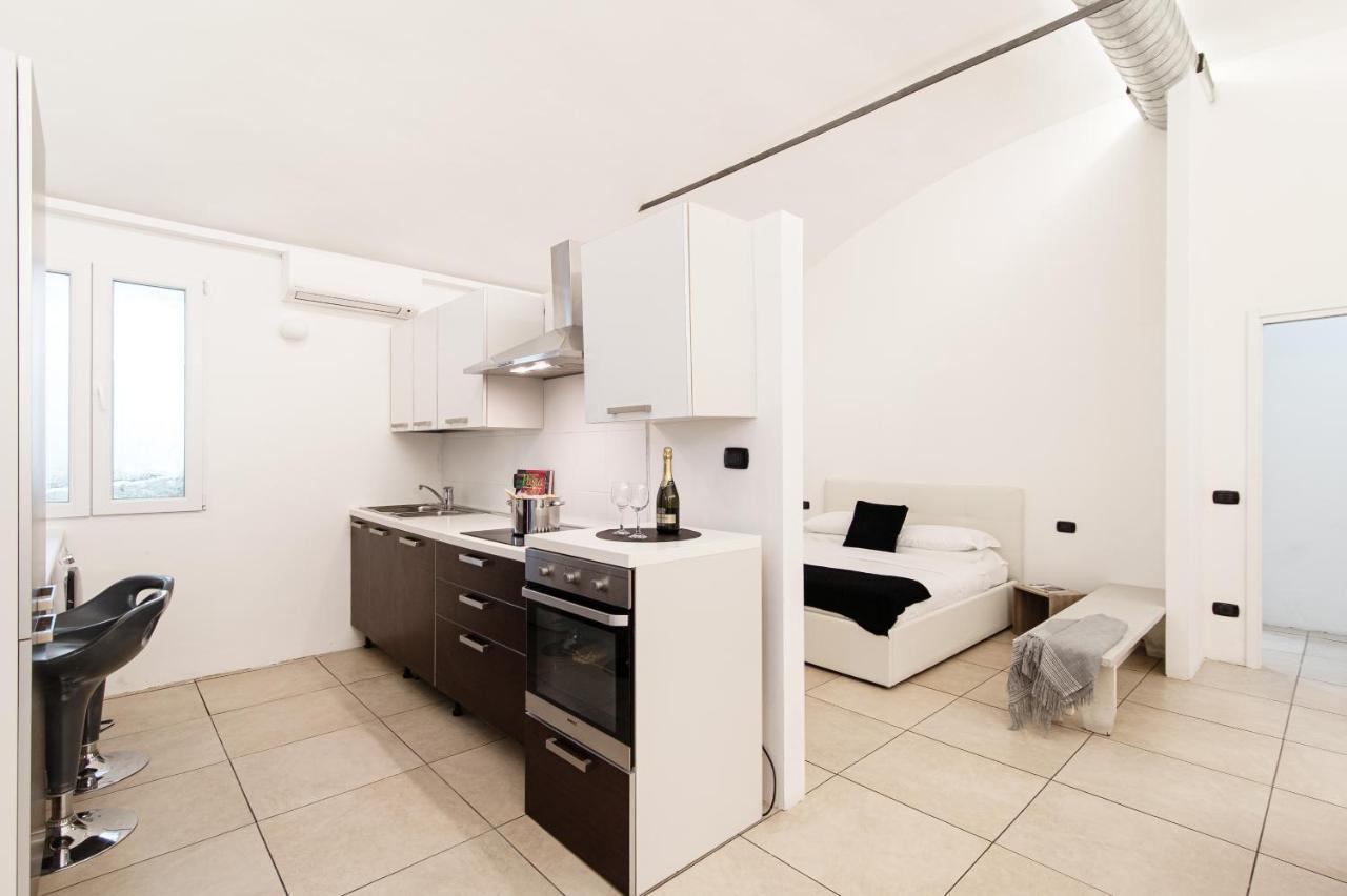 Loft Near Duomo Apartman Como Kültér fotó